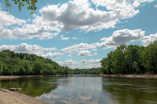 Photo of the Mississippi river near Fort Snelling & Minnehaha, Minnesota